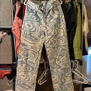 Trendy Swirl Patterned Pants